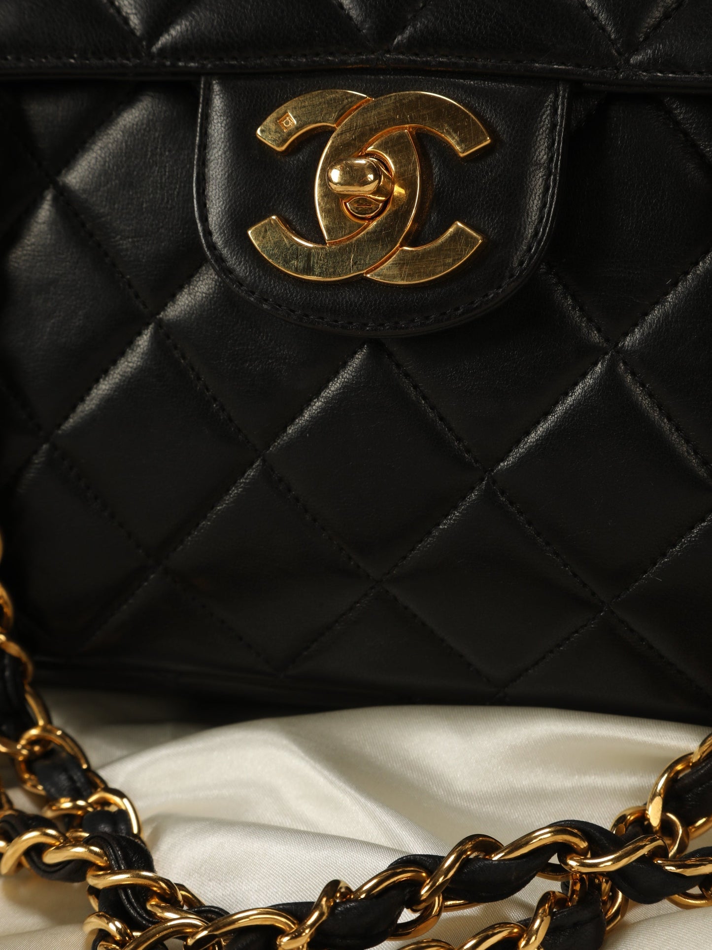 Chanel Lambskin Jumbo Single Flap Bag