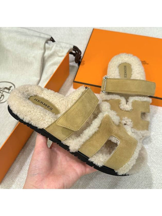 Women's Chypre Sandals Goatskin Woolskin Khaki Beige