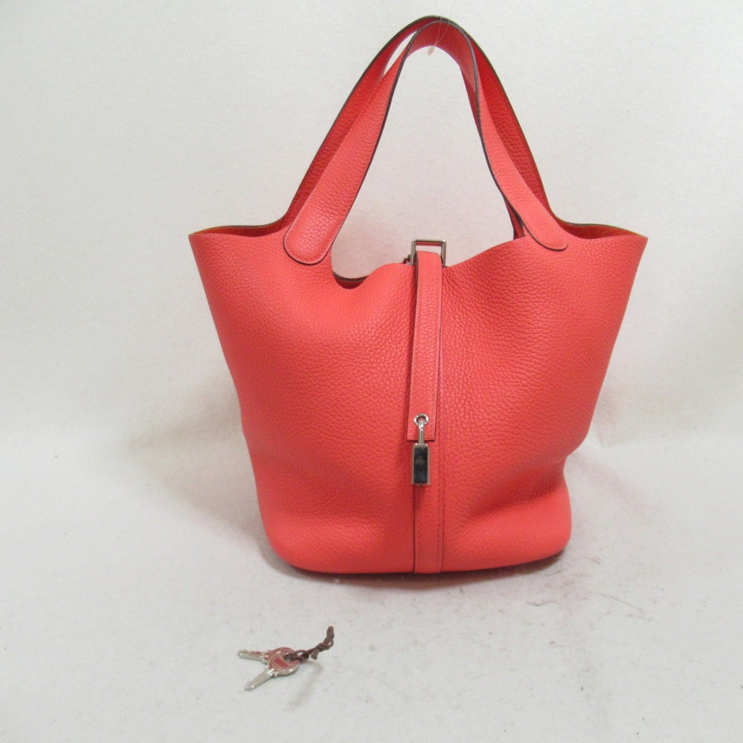 Hermes Picotin Lock MM Handbag Handbag Handbag Leather Togo  Red