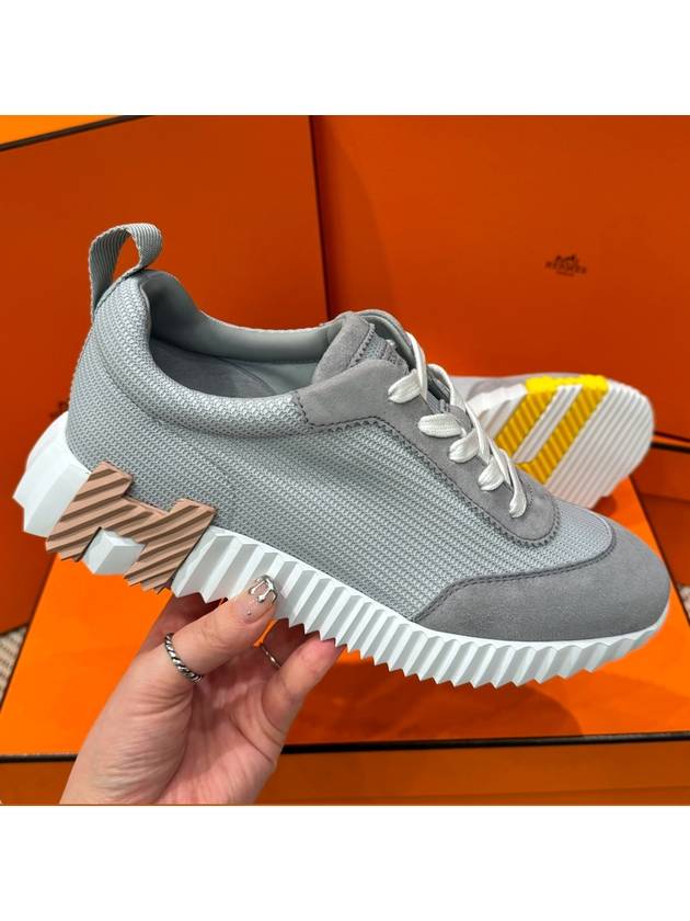 Women's Bouncing Sneakers Gray Mesh H Brown Logo