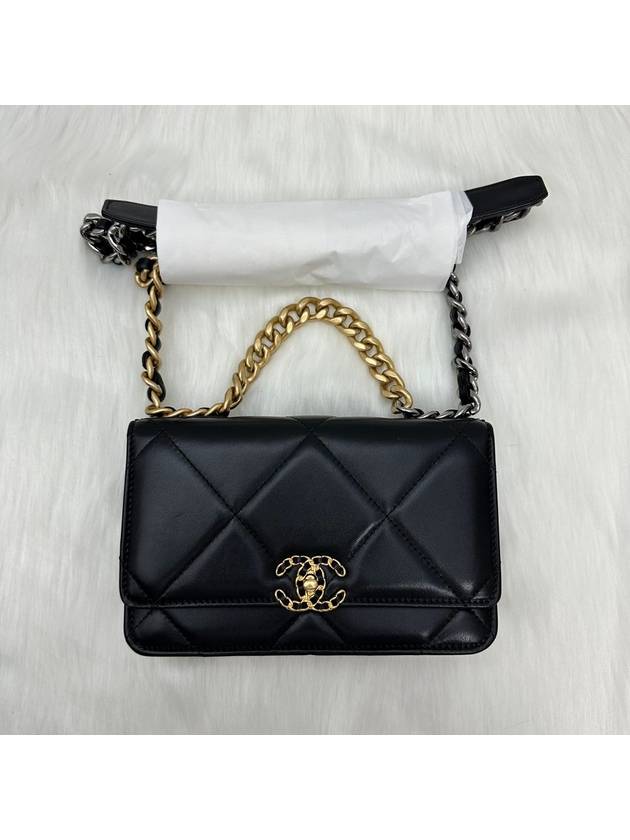 Women's 19 Bag WOC Top Handle Logo Leather Mini Bag Black