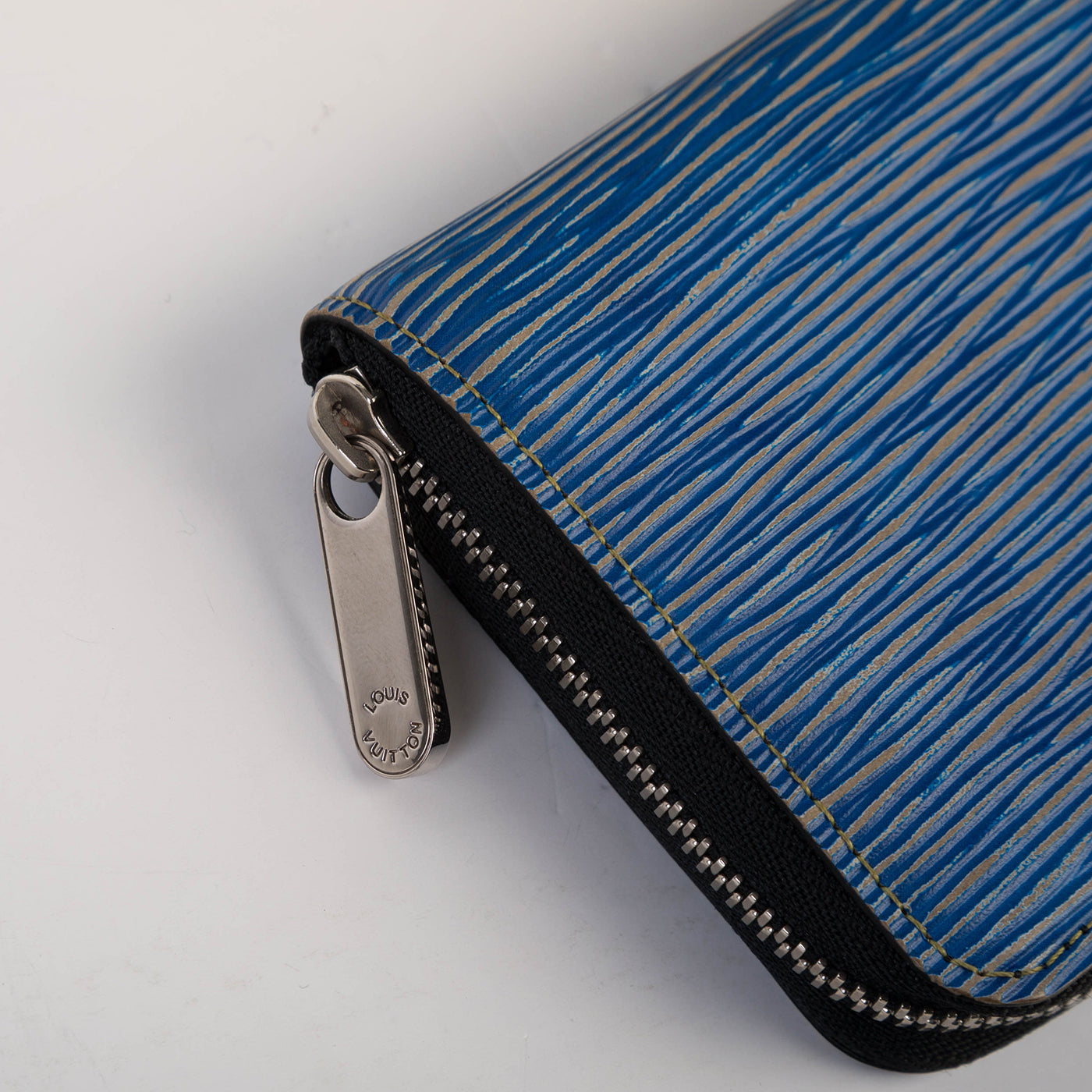 Zippy Wallet Denim Epi