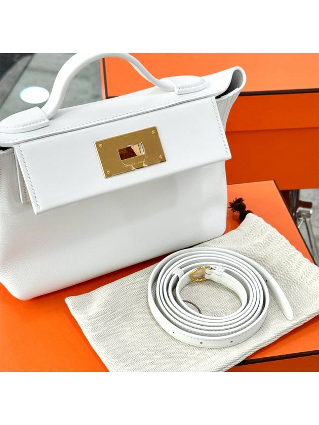 24 24 21 Bag New White W Engraved H082153CCBI