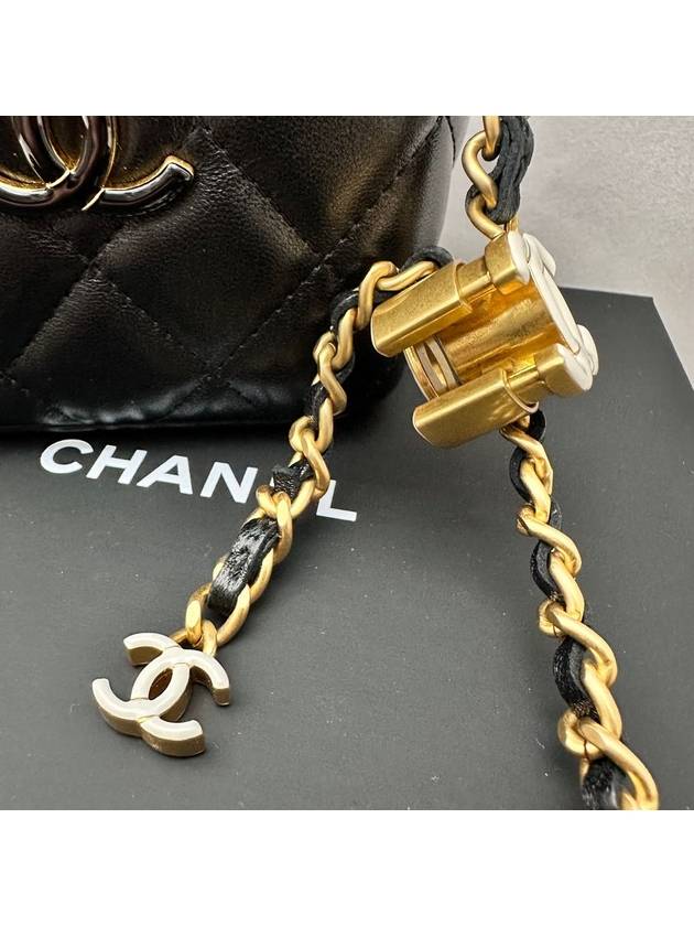 24 Years Women s Vanity Mini Bag Cross Chain Adjustable Black Gold LUX2407021