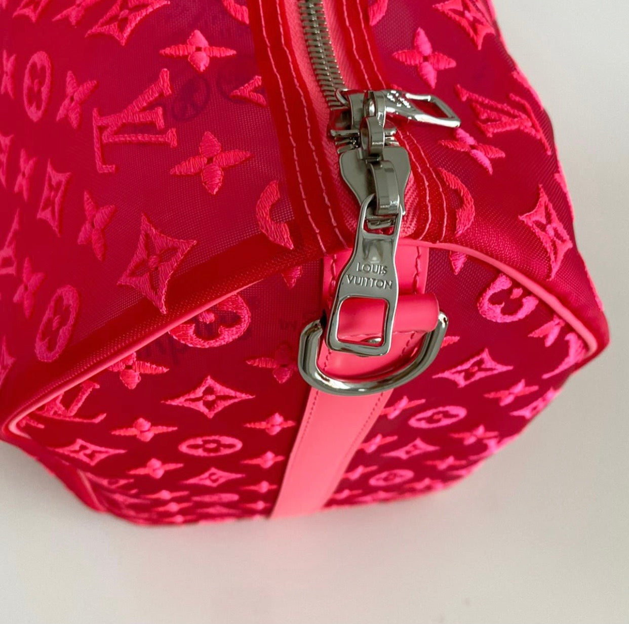 Louis Vuitton Keepall 50 Bandouliere Mesh Monogram Pink