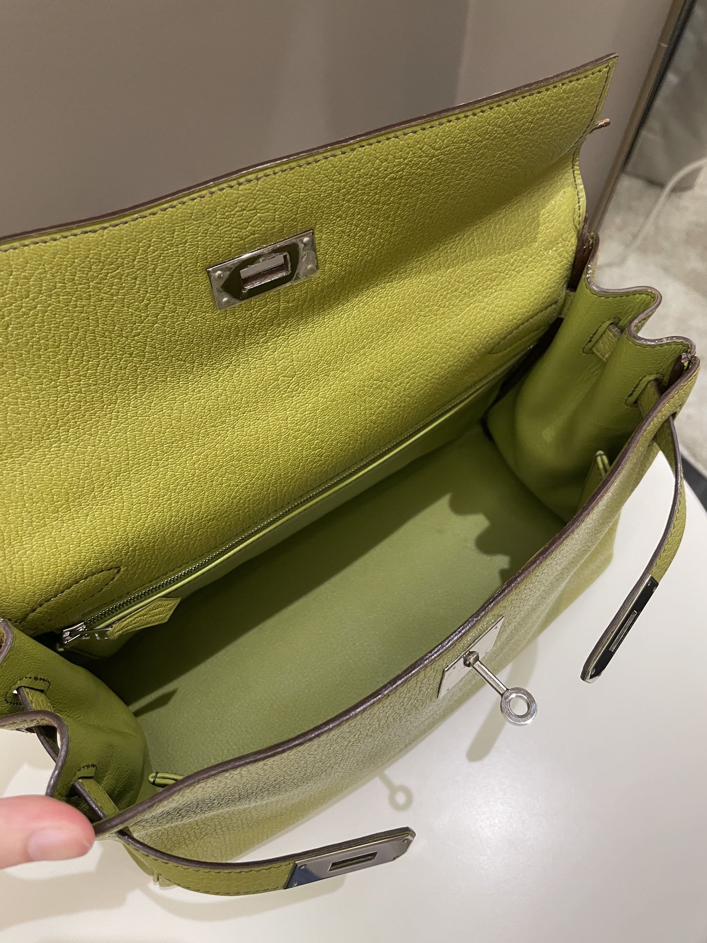 Hermes Kelly Retourne 32 Vert Anis Chèvre