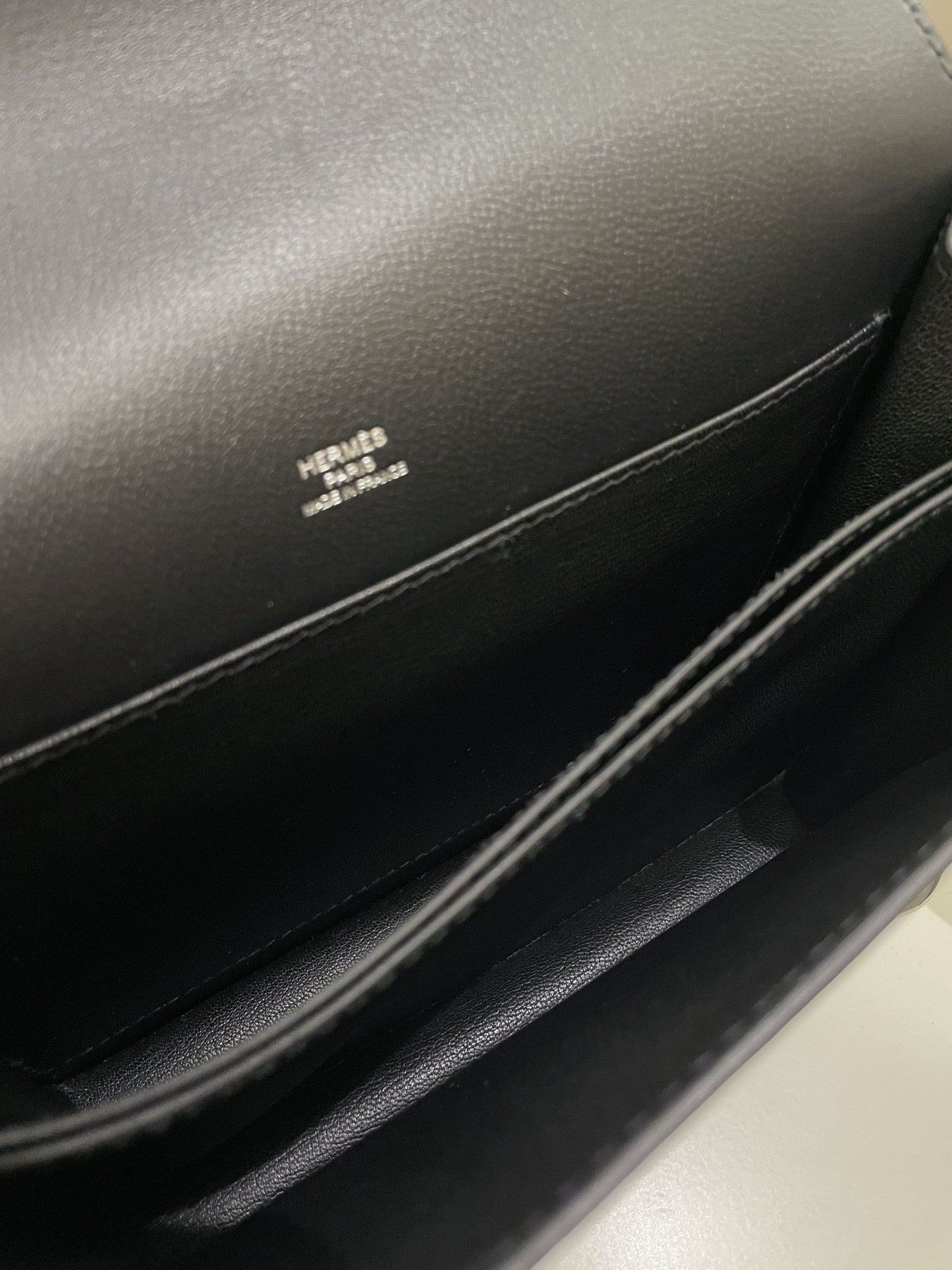 Hermes Roulis 23 Veau Allegro Noir