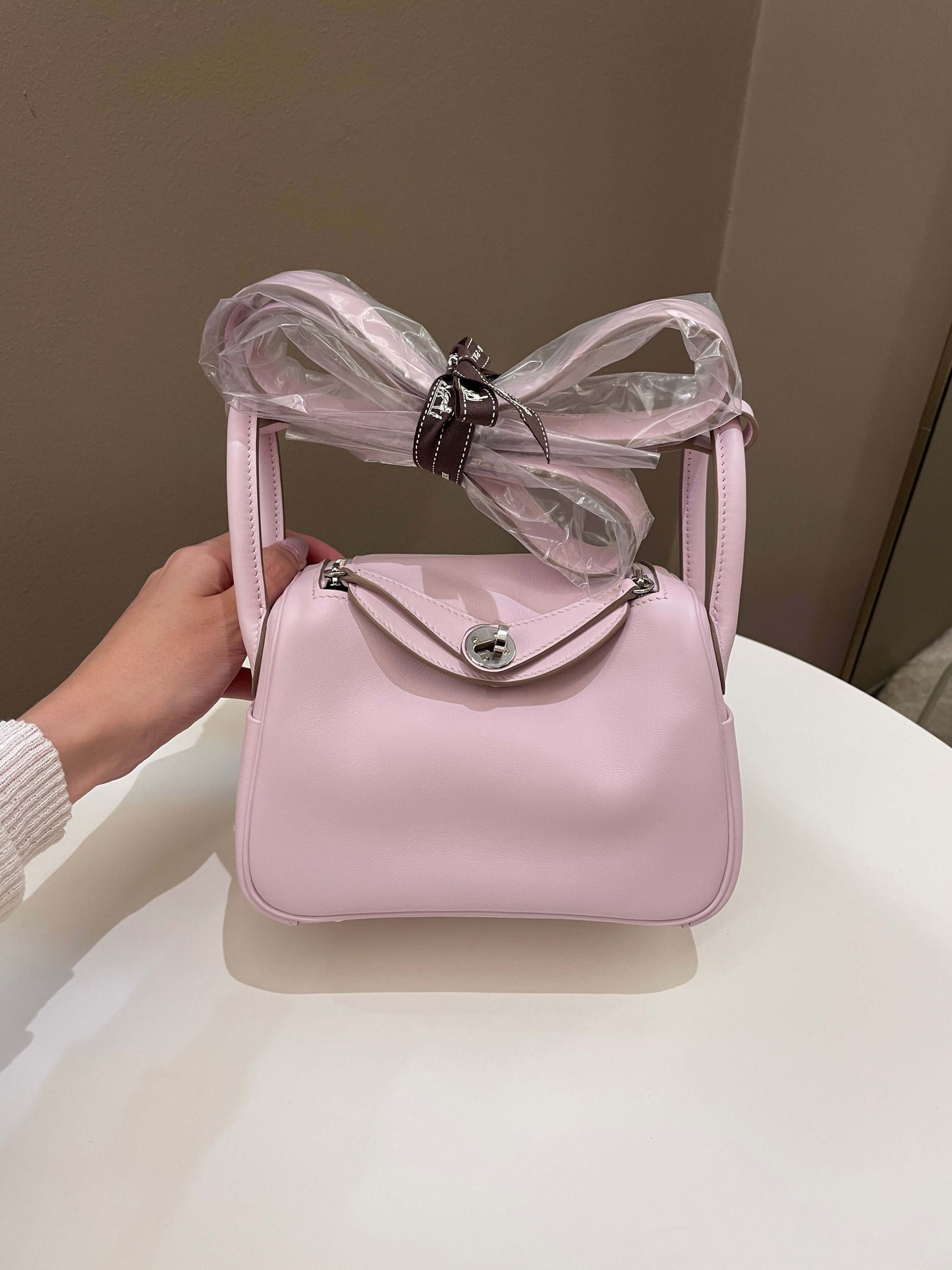 Hermes Mini Lindy Mauve Pale / Gold Swift