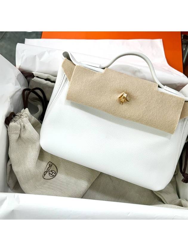 24 24 21 Bag New White W Engraved H082153CCBI