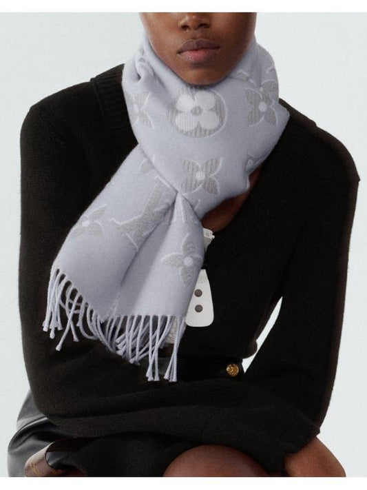 Women's LV Essential Scarf M78895